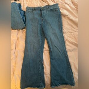 FRAME Denim le mini boot crop jeans size 31